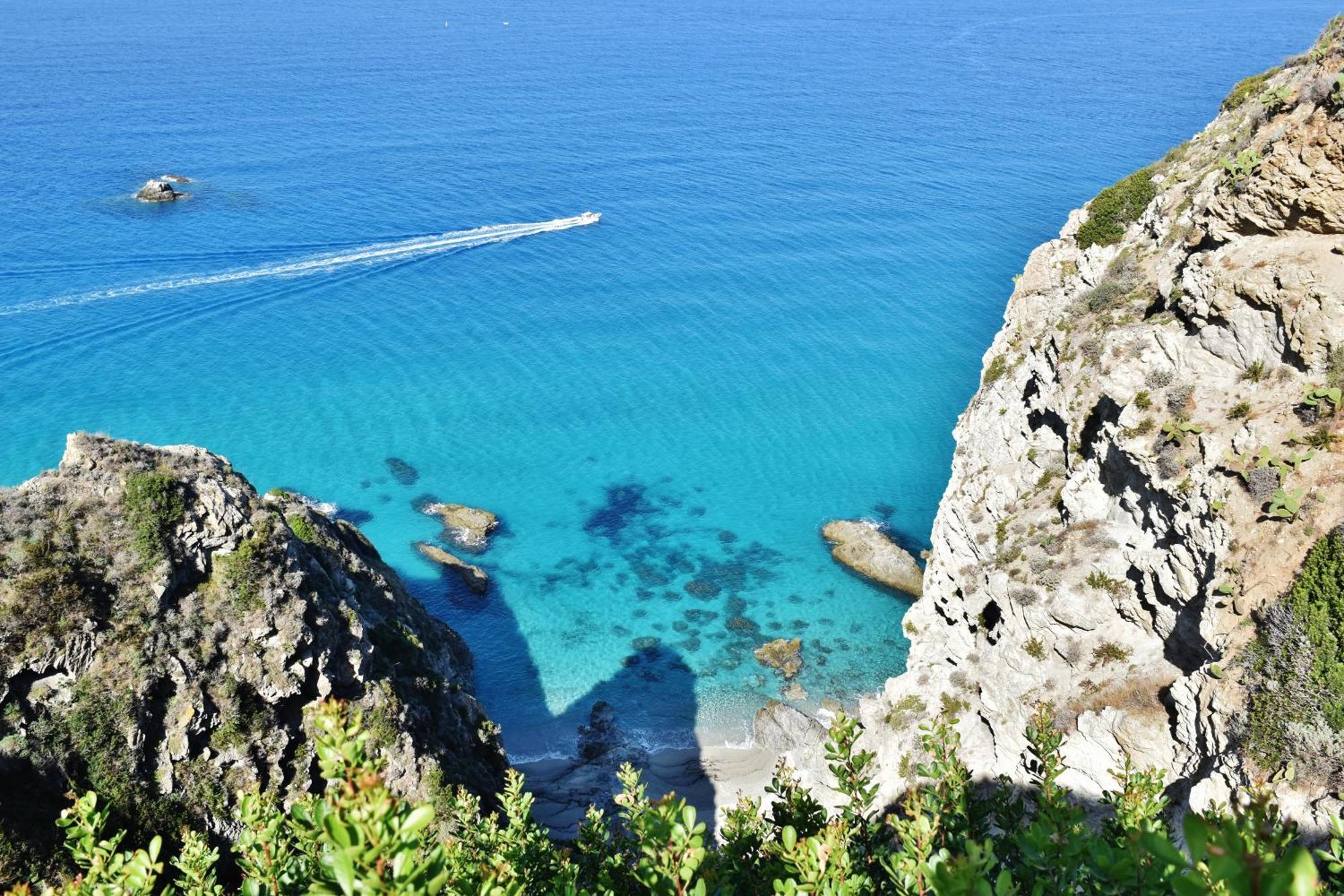 Calabria Beach Villa'S Capo Vaticano Luaran gambar